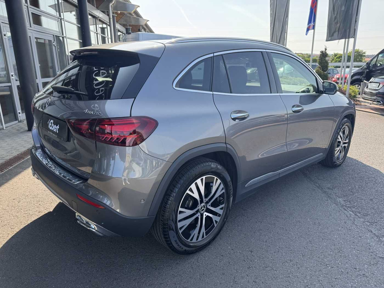 Mercedes-Benz GLA 200d 4M Progressive+Distr+Ambiente+Offroad - SUV/ Todoterreno: foto 4 Mercedes-Benz GLA 200d 4M Progressive+Distr+Ambiente+Offroad - SUV/ Todoterreno: foto 4