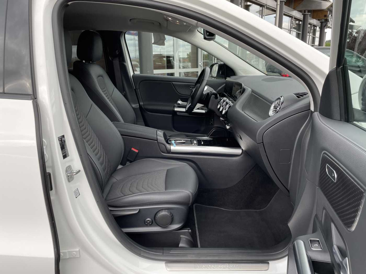 SUV/ Todoterreno Mercedes-Benz GLA 220 4M 8G Progressive R-Kamera +Distr+Ambien: foto 8