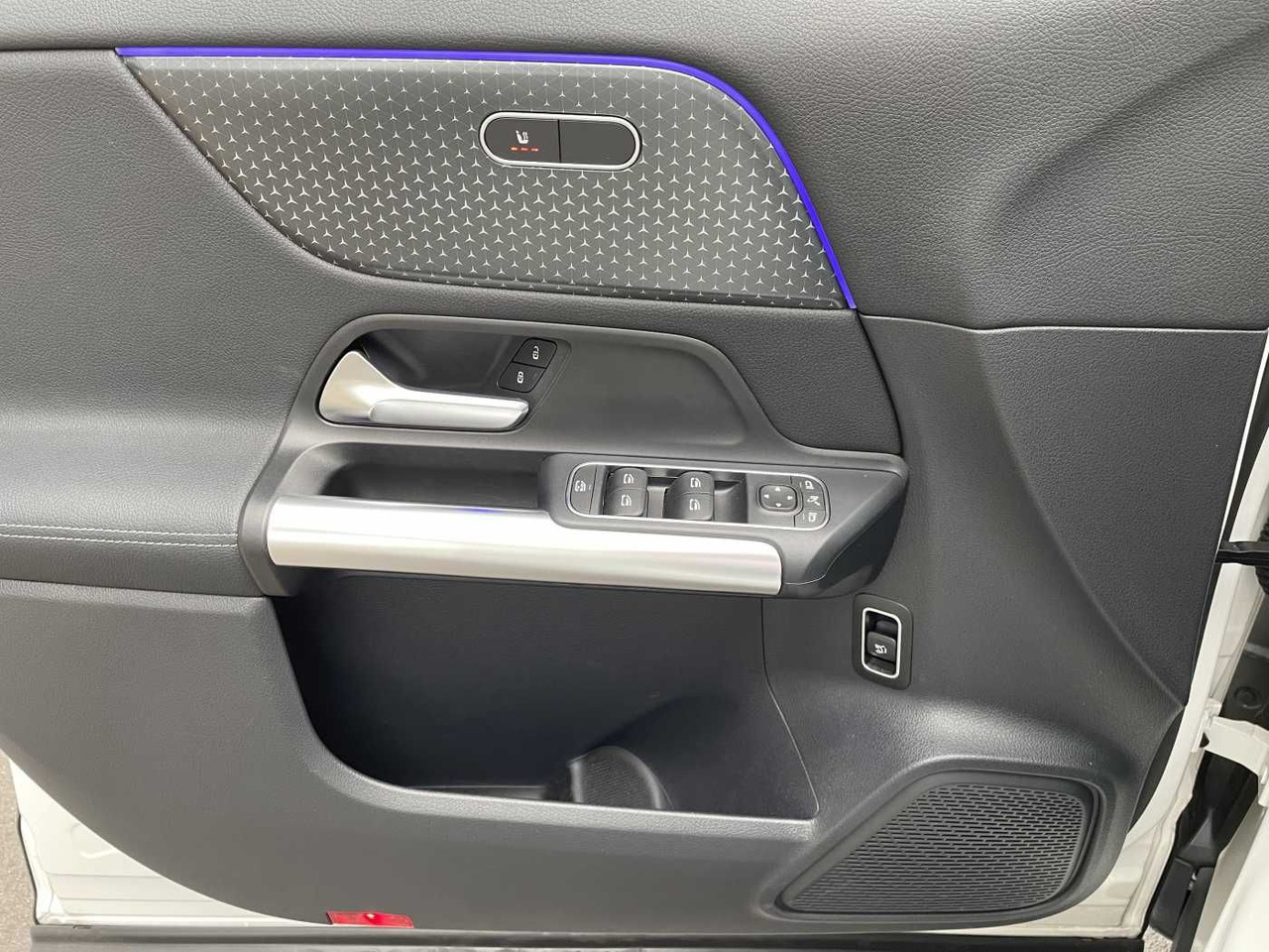 SUV/ Todoterreno Mercedes-Benz GLA 220 4M 8G Progressive R-Kamera +Distr+Ambien: foto 9