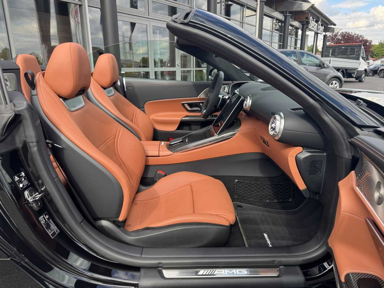 Mercedes-Benz SL 63 AMG 4M Digital+Massage+Distr+360+HUD+ - Coche: foto 1 Mercedes-Benz SL 63 AMG 4M Digital+Massage+Distr+360+HUD+ - Coche: foto 1