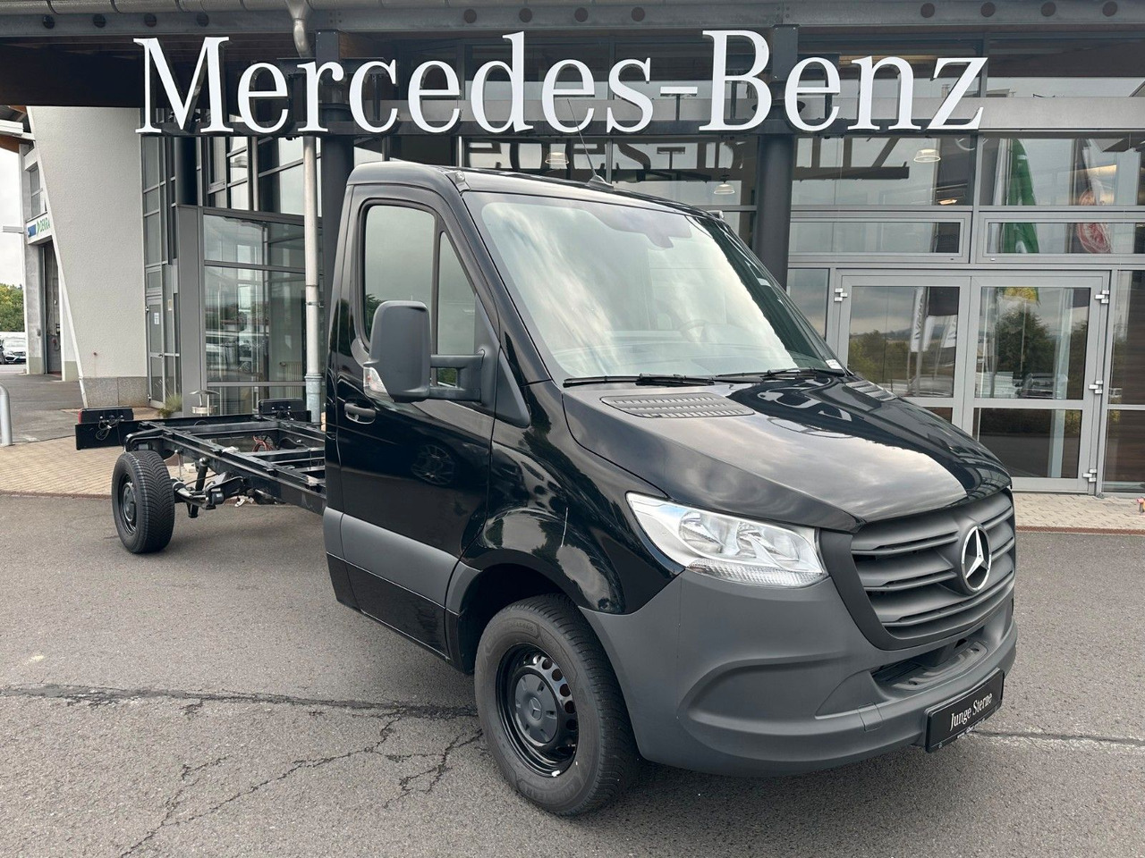 Mercedes-Benz Sprinter 311 CDI 4325 Fahrgestell - Camión chasis: foto 1 Mercedes-Benz Sprinter 311 CDI 4325 Fahrgestell - Camión chasis: foto 1