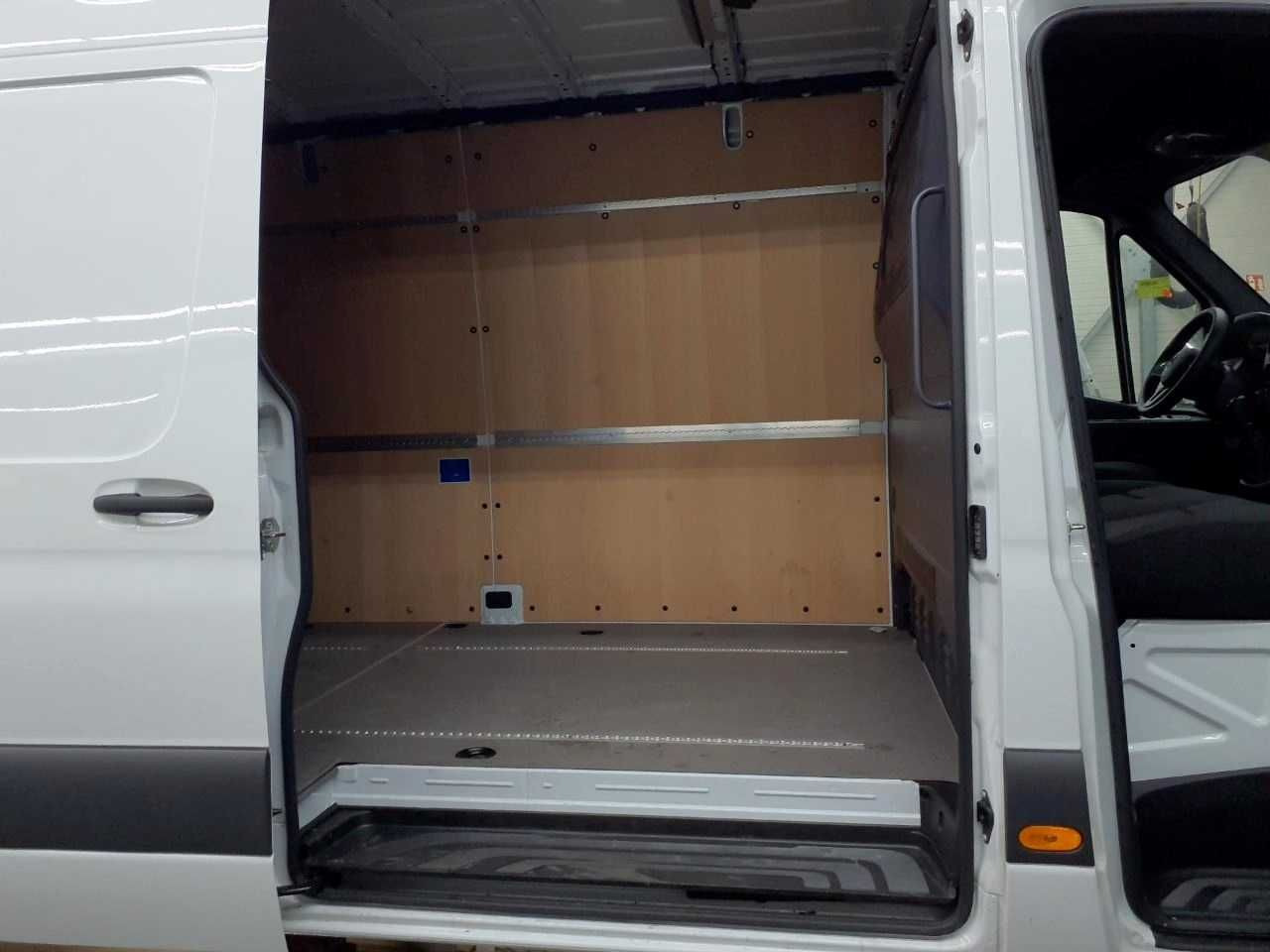 Mercedes-Benz Sprinter 315 CDI 4325 Klima 360 Schwing MBUX SHZ - Furgón: foto 5 Mercedes-Benz Sprinter 315 CDI 4325 Klima 360 Schwing MBUX SHZ - Furgón: foto 5