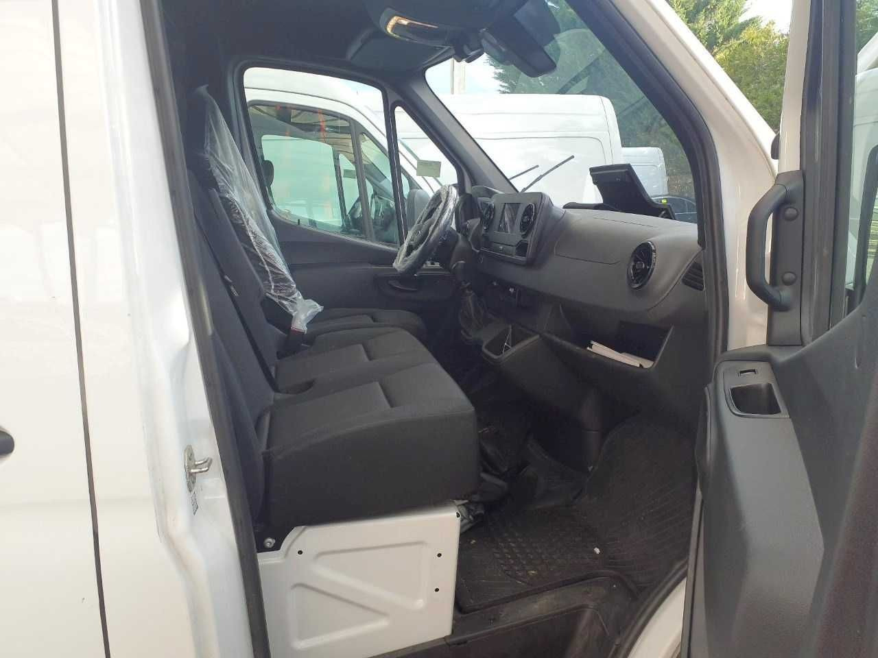 Mercedes-Benz Sprinter 315 CDI 4325 Klima 360 Schwing MBUX SHZ - Furgón: foto 5 Mercedes-Benz Sprinter 315 CDI 4325 Klima 360 Schwing MBUX SHZ - Furgón: foto 5