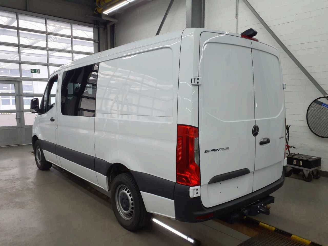 Mercedes-Benz Sprinter 315 CDI DoKa/Mixto AHK3,5t Klima Kamera - Furgoneta de pasajeros, Furgoneta combi: foto 4 Mercedes-Benz Sprinter 315 CDI DoKa/Mixto AHK3,5t Klima Kamera - Furgoneta de pasajeros, Furgoneta combi: foto 4