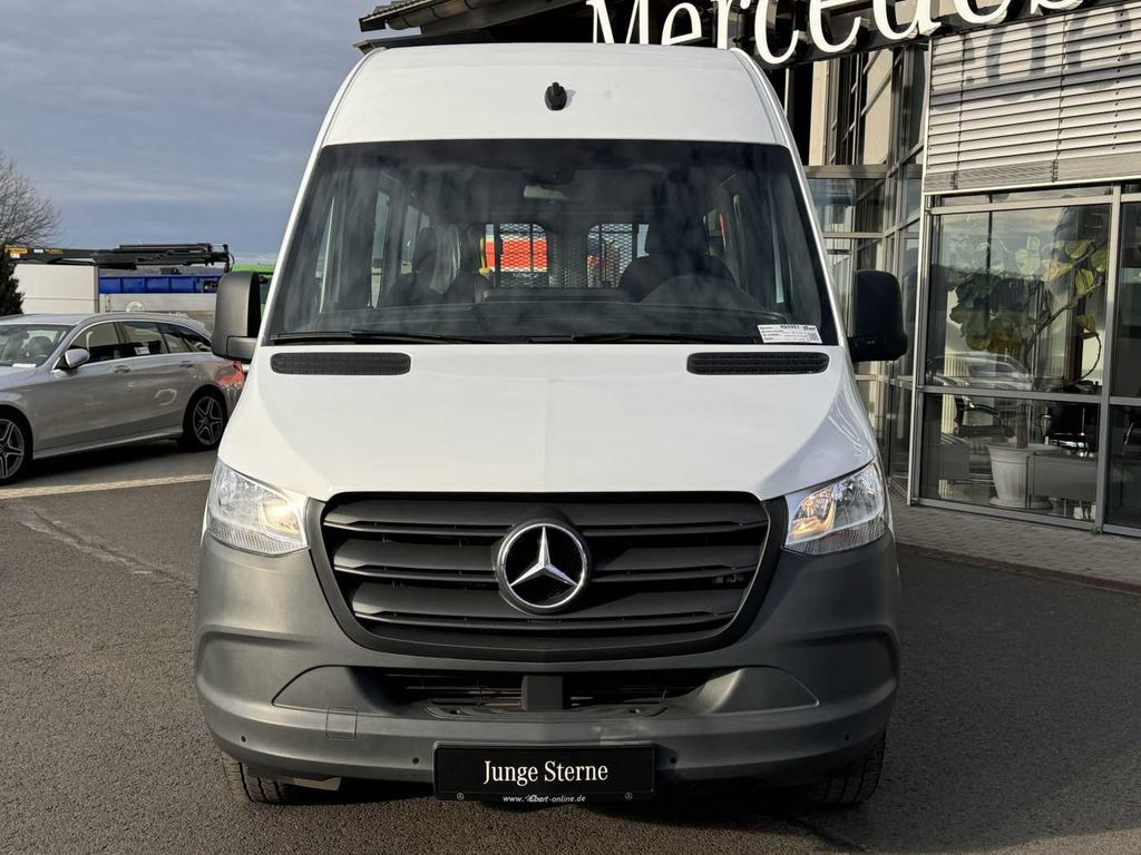 Mercedes-Benz Sprinter 316 CDI Rollstuhl-/Behinderten-Lift AMF - Minibús, Furgoneta de pasajeros: foto 2 Mercedes-Benz Sprinter 316 CDI Rollstuhl-/Behinderten-Lift AMF - Minibús, Furgoneta de pasajeros: foto 2