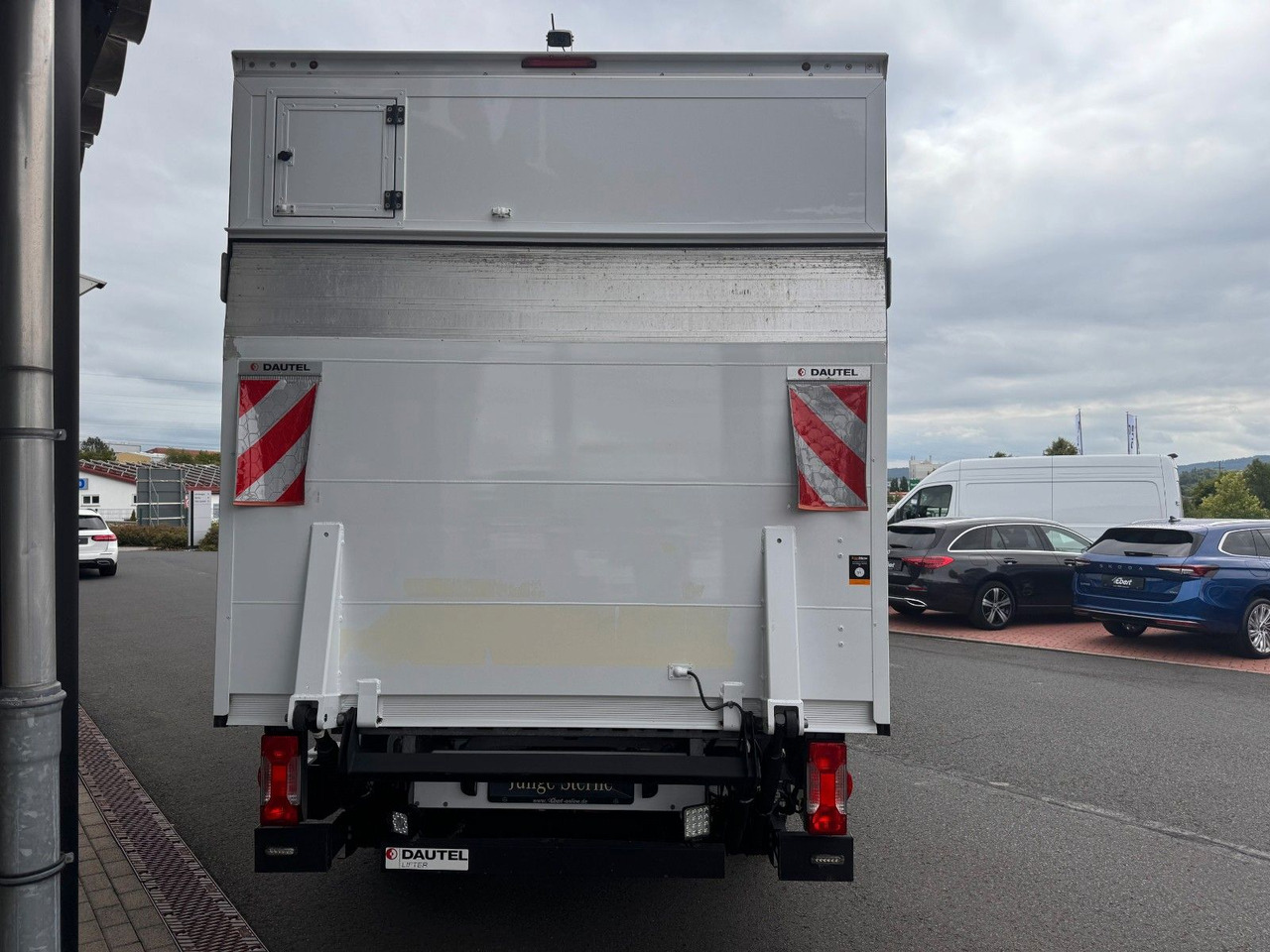 Mercedes-Benz Sprinter 317 CDI 4325 Koffer LBW Klima Kamera - Furgoneta caja cerrada: foto 5 Mercedes-Benz Sprinter 317 CDI 4325 Koffer LBW Klima Kamera - Furgoneta caja cerrada: foto 5