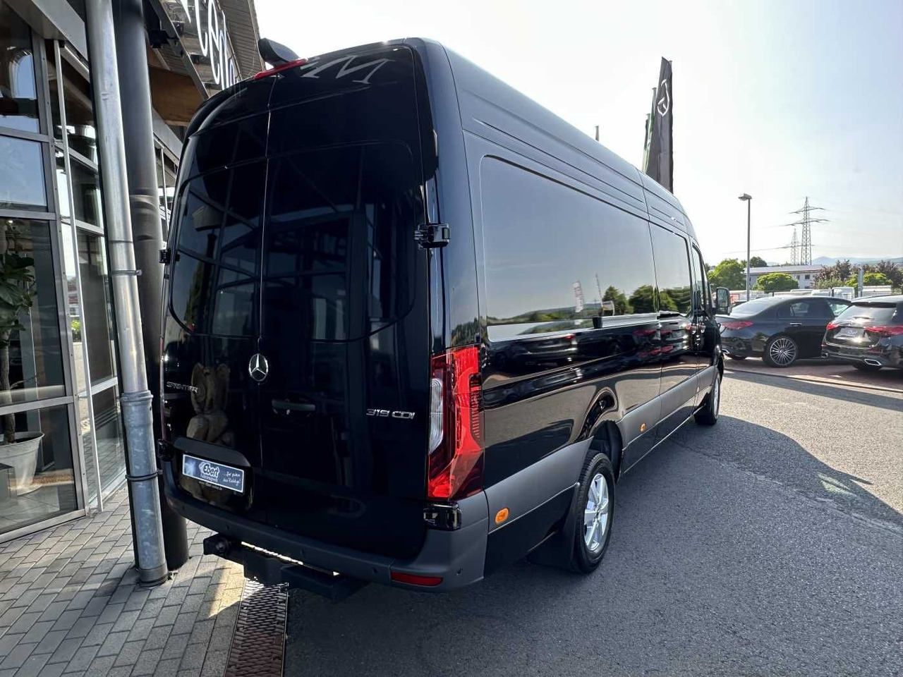 Mercedes-Benz Sprinter 319 CDI 4325 AHK DISTRONIC 360 Klima - Furgón: foto 4 Mercedes-Benz Sprinter 319 CDI 4325 AHK DISTRONIC 360 Klima - Furgón: foto 4