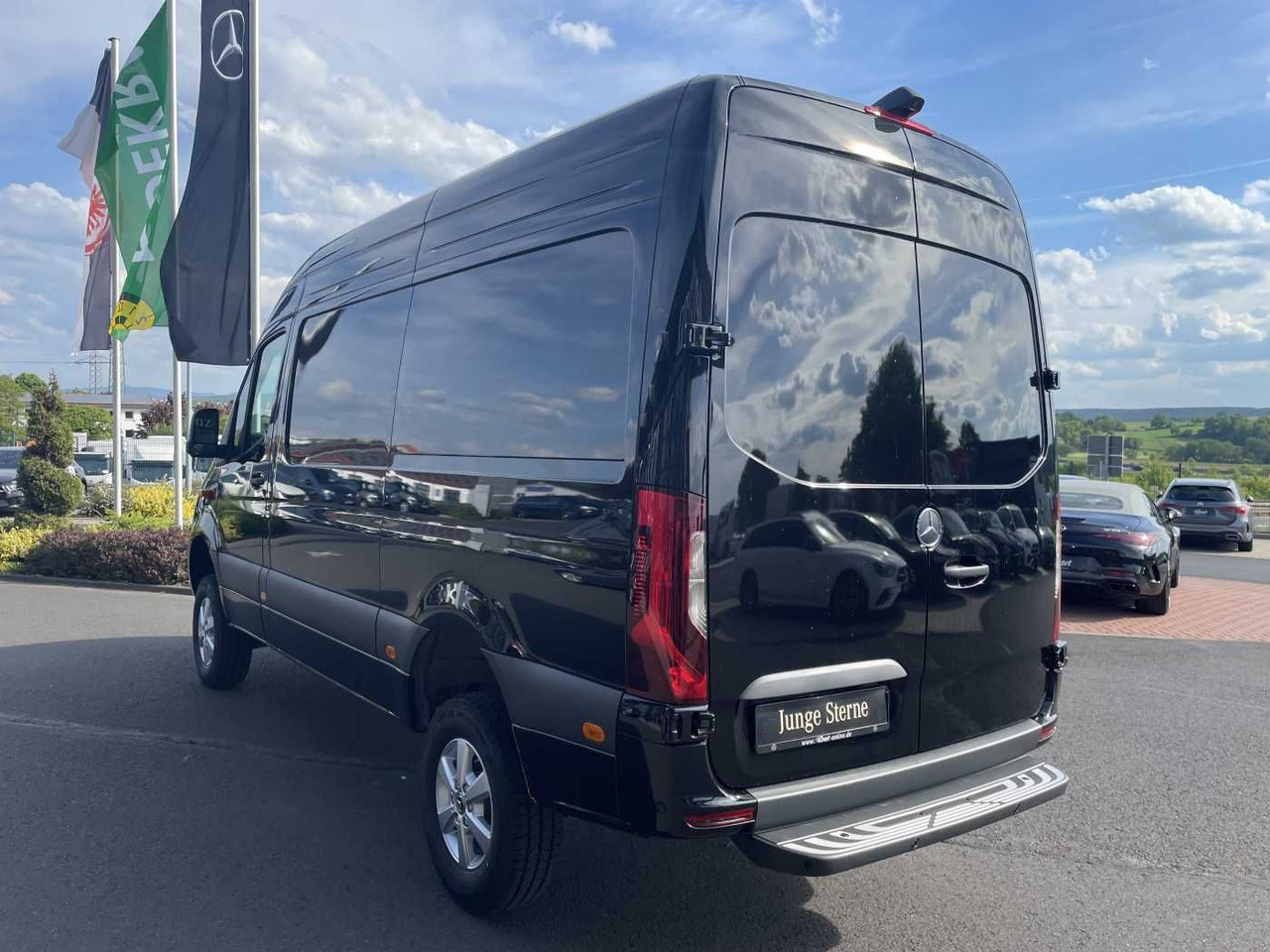 Mercedes-Benz Sprinter 319 CDI 4x4 3665 Klima Kamera MBUX LED - Furgón: foto 3 Mercedes-Benz Sprinter 319 CDI 4x4 3665 Klima Kamera MBUX LED - Furgón: foto 3
