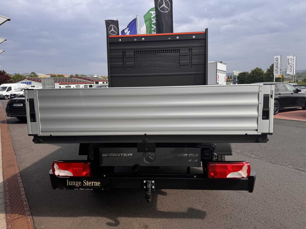 Mercedes-Benz Sprinter 319 CDI 4x4 DoKa AHK3,5 Klima Kamera - Furgoneta caja abierta, Furgoneta combi: foto 5 Mercedes-Benz Sprinter 319 CDI 4x4 DoKa AHK3,5 Klima Kamera - Furgoneta caja abierta, Furgoneta combi: foto 5