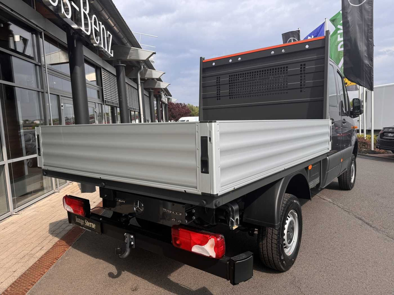Mercedes-Benz Sprinter 319 CDI 4x4 DoKa AHK3,5 Klima Kamera - Furgoneta con lona, Furgoneta combi: foto 4 Mercedes-Benz Sprinter 319 CDI 4x4 DoKa AHK3,5 Klima Kamera - Furgoneta con lona, Furgoneta combi: foto 4