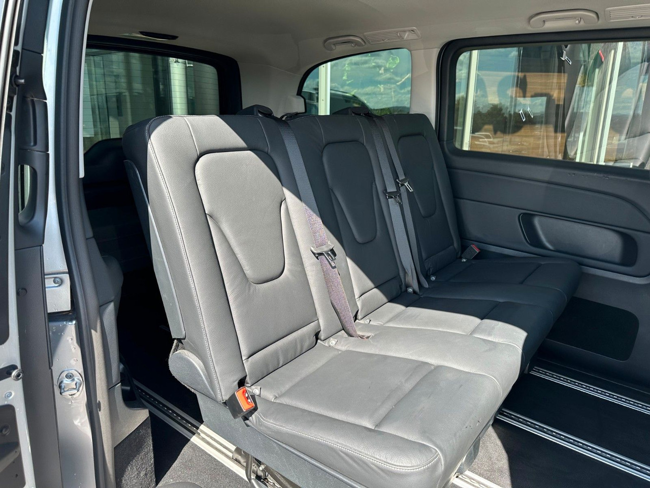 Coche familiar Mercedes-Benz V 250 EDITION 4MATIC Kompakt Liege-Paket AHK2,5t: foto 8