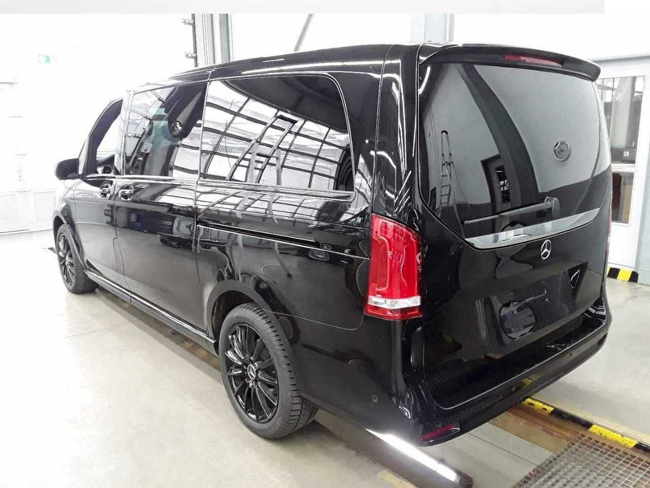 Mercedes-Benz V 300 d 4MATIC EXCLUSIVE AMG Panorama DISTRONIC - Coche: foto 4 Mercedes-Benz V 300 d 4MATIC EXCLUSIVE AMG Panorama DISTRONIC - Coche: foto 4