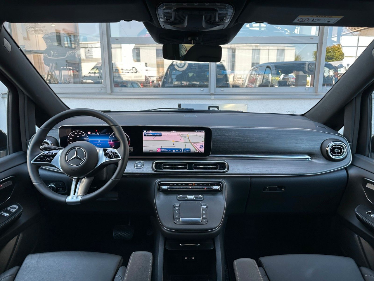 Furgoneta de pasajeros Mercedes-Benz V 300 d AVANTGARDE Extralang 360Kamera 8Sitze: foto 26