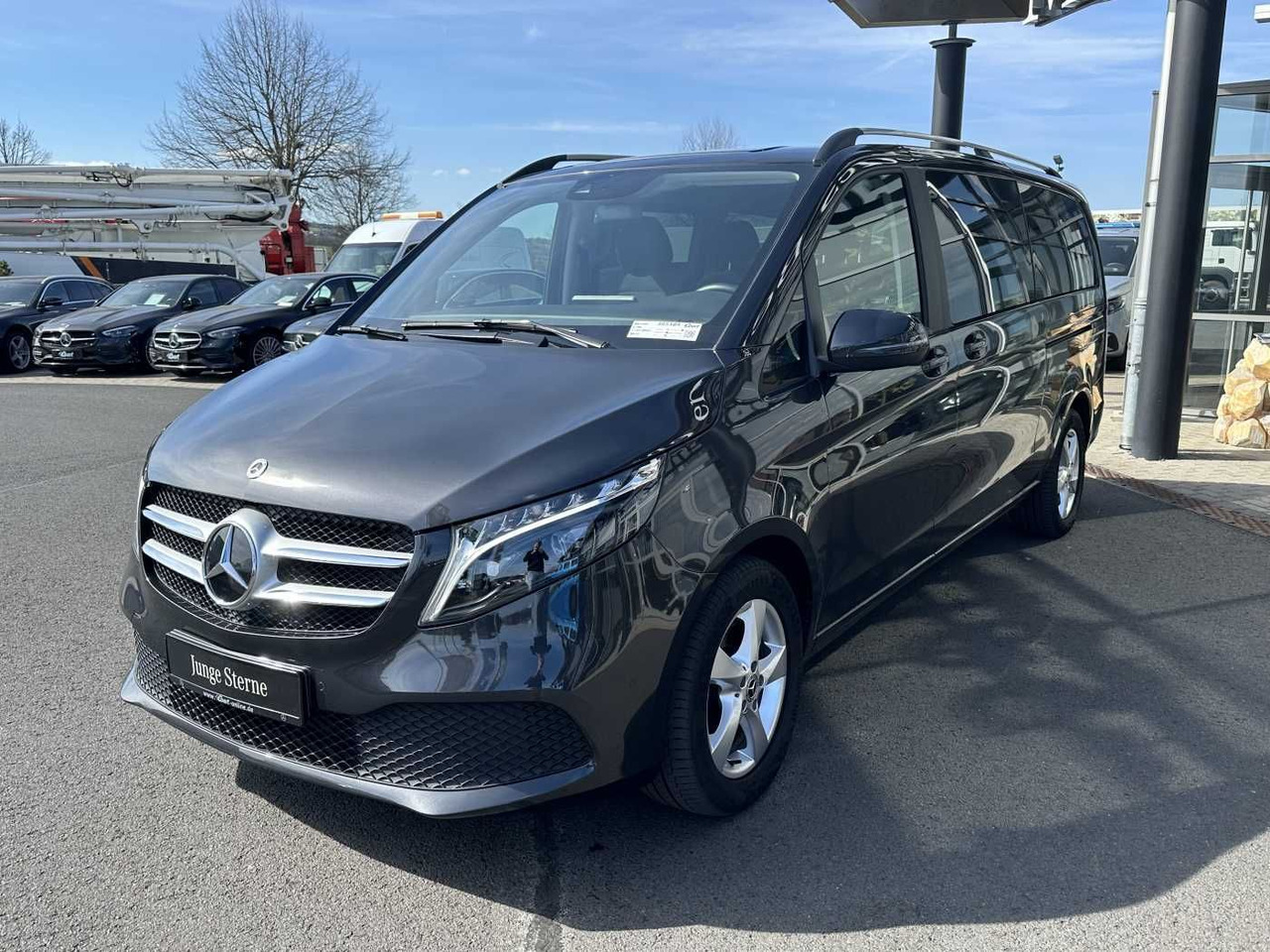 Mercedes-Benz V 300 d EDITION 4MATIC DISTRONIC AHK LED Kamera - Coche: foto 3 Mercedes-Benz V 300 d EDITION 4MATIC DISTRONIC AHK LED Kamera - Coche: foto 3