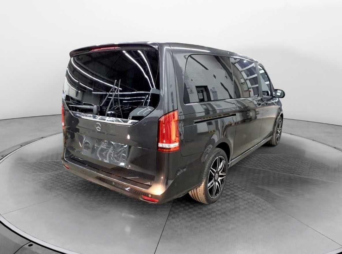 Mercedes-Benz V 300 d EDITION AMG AHK Tisch Leder ILS 7Sitze - Coche: foto 3 Mercedes-Benz V 300 d EDITION AMG AHK Tisch Leder ILS 7Sitze - Coche: foto 3