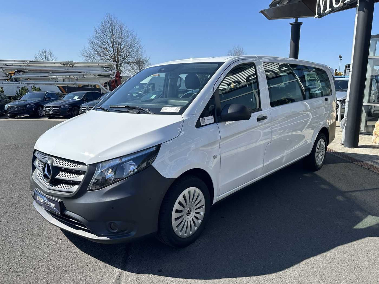 Mercedes-Benz Vito 114 CDI Tourer 8Sitze Klima Audio40 Kamera - Coche: foto 3 Mercedes-Benz Vito 114 CDI Tourer 8Sitze Klima Audio40 Kamera - Coche: foto 3