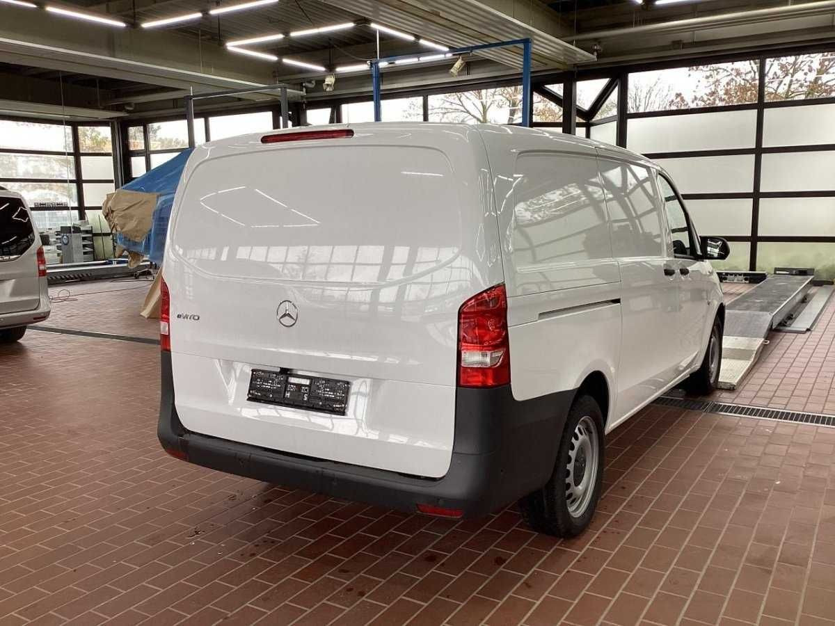 Mercedes-Benz eVito 112 Klima Kamera Audio30 Heckklappe - Furgoneta pequeña, Furgoneta eléctrica: foto 3 Mercedes-Benz eVito 112 Klima Kamera Audio30 Heckklappe - Furgoneta pequeña, Furgoneta eléctrica: foto 3