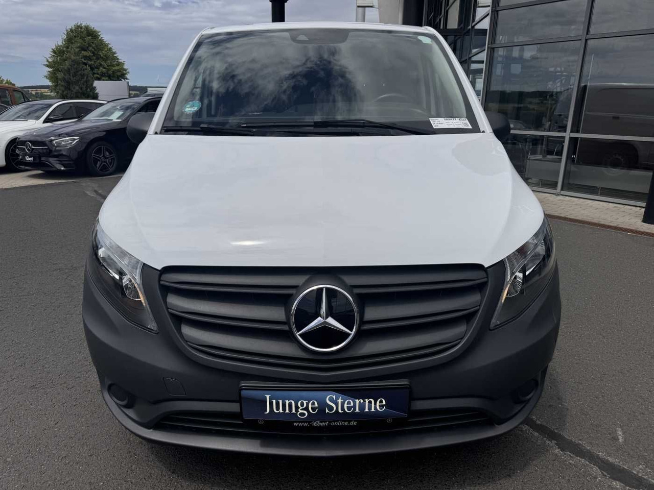 Mercedes-Benz eVito 112 Klima Kamera Navi SHZ Tempomat - Furgoneta pequeña, Furgoneta eléctrica: foto 2 Mercedes-Benz eVito 112 Klima Kamera Navi SHZ Tempomat - Furgoneta pequeña, Furgoneta eléctrica: foto 2