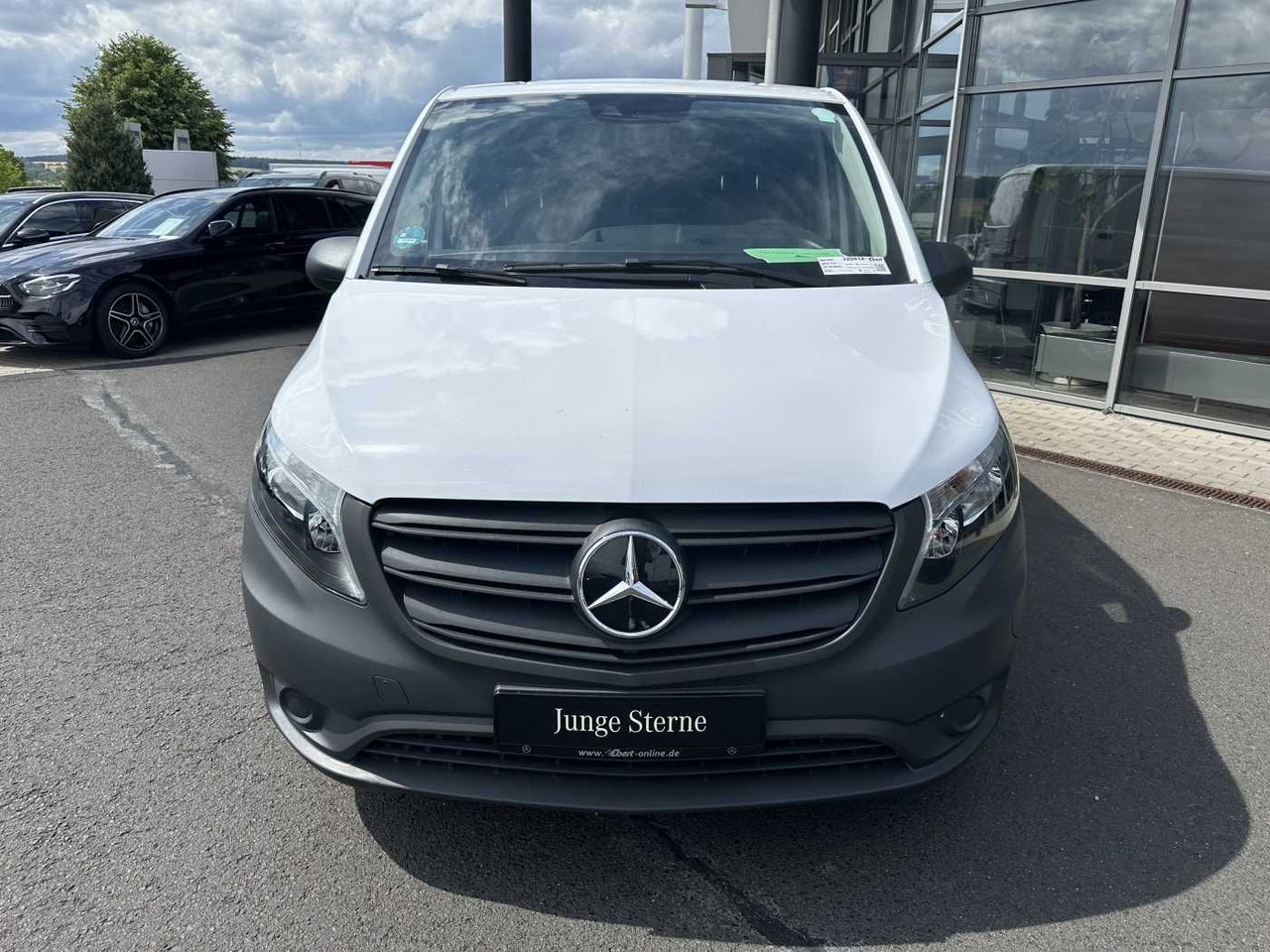 Mercedes-Benz eVito 112 Klima Kamera Navi SHZ Tempomat - Furgoneta pequeña, Furgoneta eléctrica: foto 2 Mercedes-Benz eVito 112 Klima Kamera Navi SHZ Tempomat - Furgoneta pequeña, Furgoneta eléctrica: foto 2