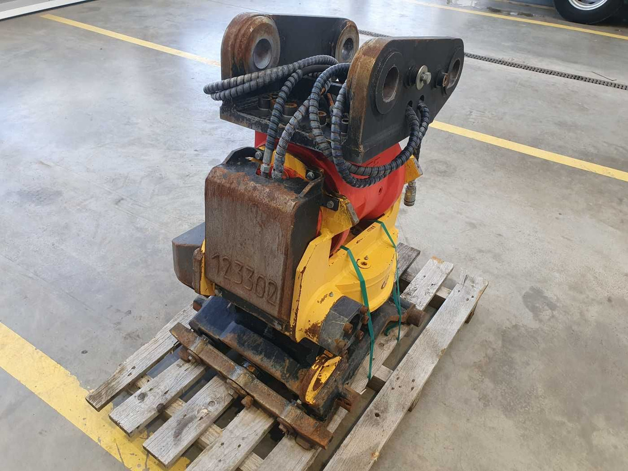 Rädlinger Schwenkrotator CAT M318 / CW 40 / 2016 - Rotor basculante: foto 5 Rädlinger Schwenkrotator CAT M318 / CW 40 / 2016 - Rotor basculante: foto 5