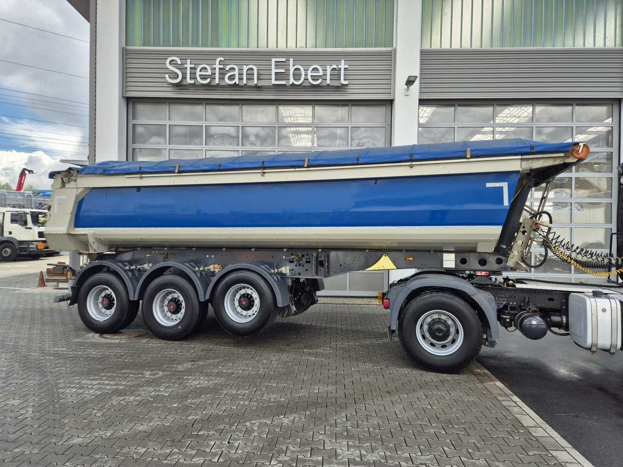 Schmitz Cargobull SGF*S3 SKI 24 SL 7.2 Mulde 23m³ Liftachse 5x - Semirremolque volquete: foto 3 Schmitz Cargobull SGF*S3 SKI 24 SL 7.2 Mulde 23m³ Liftachse 5x - Semirremolque volquete: foto 3