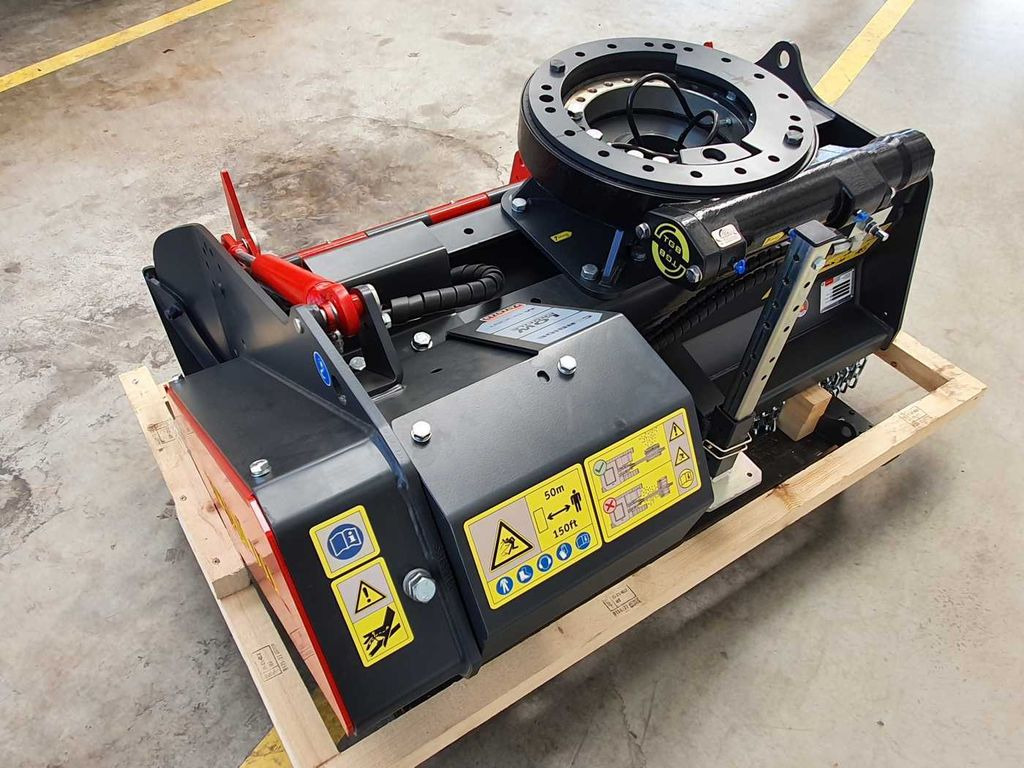 Seppi M. BMS-F 125 Forstmulcher 10-20t Drehmotor - Trituradora forestal: foto 5 Seppi M. BMS-F 125 Forstmulcher 10-20t Drehmotor - Trituradora forestal: foto 5