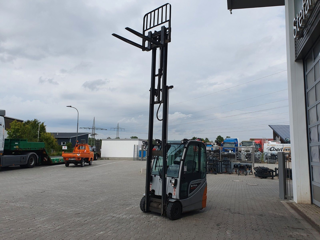 Carretilla elevadora eléctrica Still RX 20-14 / Triplex: 4,3m / nur 2.328h / SS: foto 9