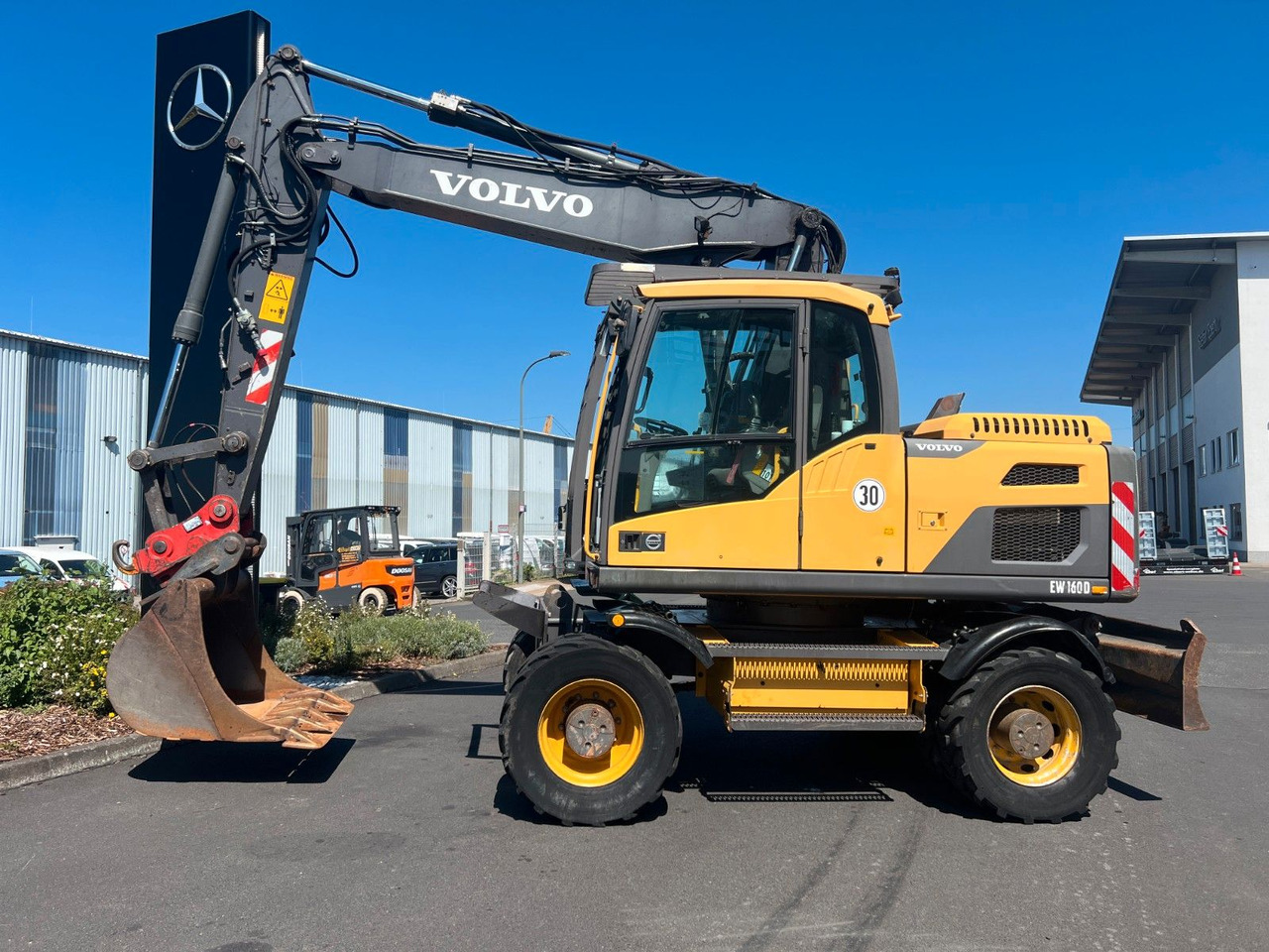 Volvo EW160D / 2014 / 1xTieflöffel / Forstschutzgitter - Excavadora de ruedas: foto 2 Volvo EW160D / 2014 / 1xTieflöffel / Forstschutzgitter - Excavadora de ruedas: foto 2