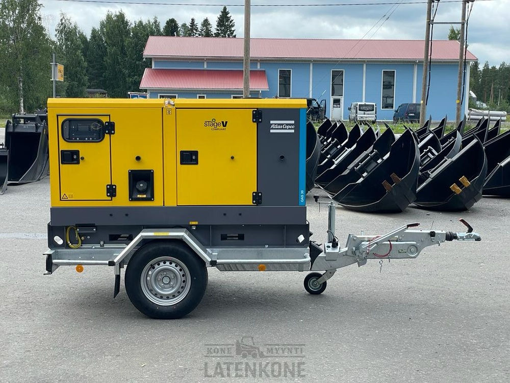 Atlas Copco QAS 30 50 Hz Generaattori StageV vetovarustuksella - Generador industriale: foto 2 Atlas Copco QAS 30 50 Hz Generaattori StageV vetovarustuksella - Generador industriale: foto 2