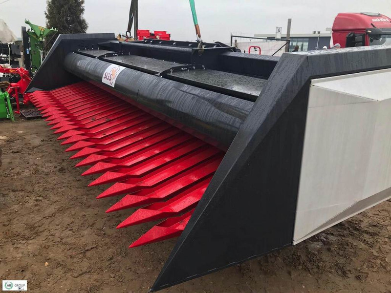 Agrospecmasz Ceuilleur pour tournesol SZS-6 - Cabezal de girasol: foto 1 Agrospecmasz Ceuilleur pour tournesol SZS-6 - Cabezal de girasol: foto 1