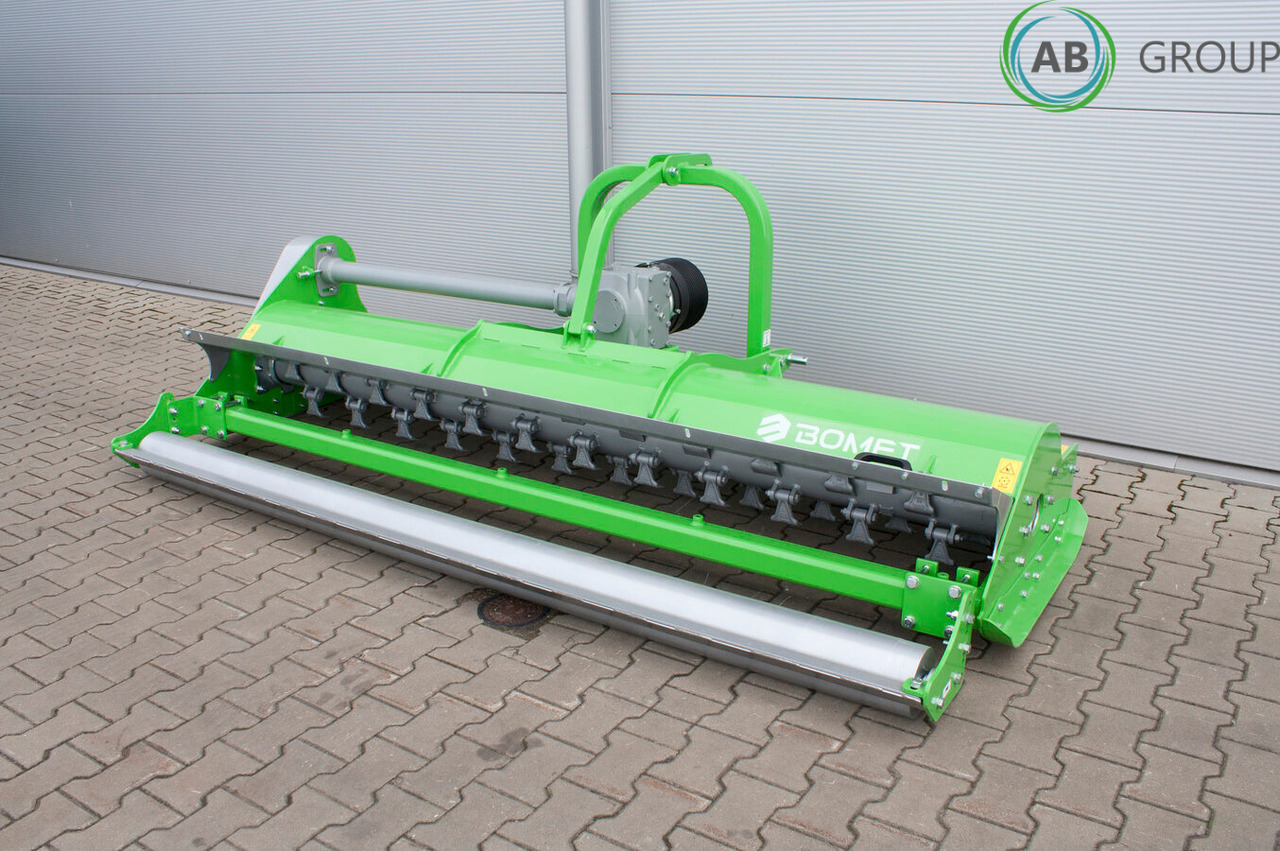 Bomet flail mower Z317/7 - Desbrozadora de martillos/ Trituradora: foto 4 Bomet flail mower Z317/7 - Desbrozadora de martillos/ Trituradora: foto 4