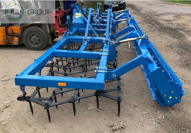 Ciężka brona zębowa składana hydraulicznie 7,7 m C - Grada: foto 2 Ciężka brona zębowa składana hydraulicznie 7,7 m C - Grada: foto 2
