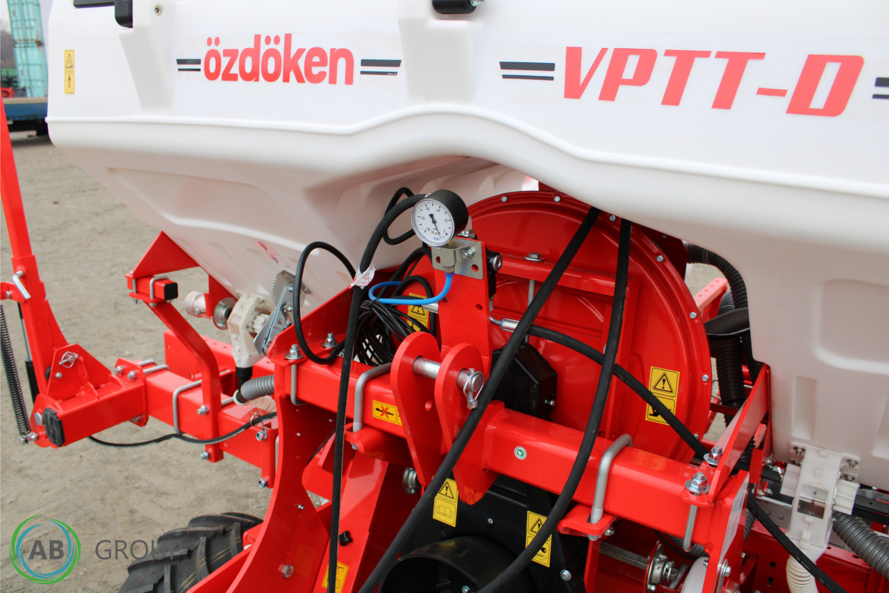 Four-row pneumatic precision seeder with depth fertilization Ozdoken VPTT - Sembradora de precisión: foto 4 Four-row pneumatic precision seeder with depth fertilization Ozdoken VPTT - Sembradora de precisión: foto 4