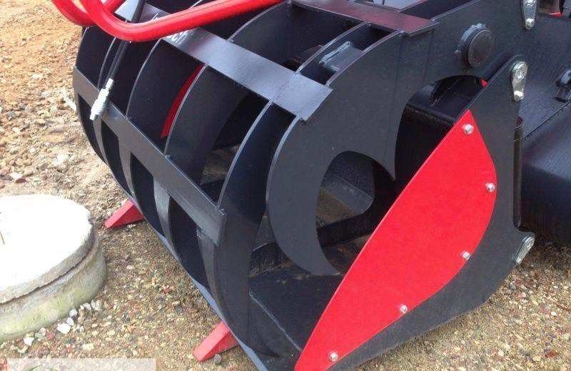 Inter-Tech Bucket Grab with Burnt Teeth 1.5 m – SLK06 - Implemento para Maquinaria agrícola: foto 2 Inter-Tech Bucket Grab with Burnt Teeth 1.5 m – SLK06 - Implemento para Maquinaria agrícola: foto 2