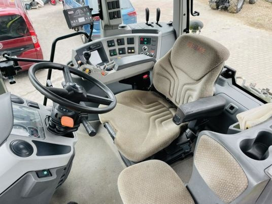 Claas AXION 840 CEBIS - Tractor: foto 5 Claas AXION 840 CEBIS - Tractor: foto 5