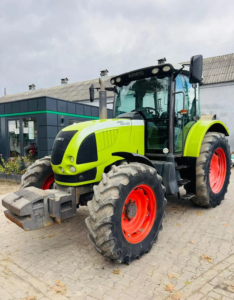Claas Ares 657 ATZ - Tractor: foto 1 Claas Ares 657 ATZ - Tractor: foto 1