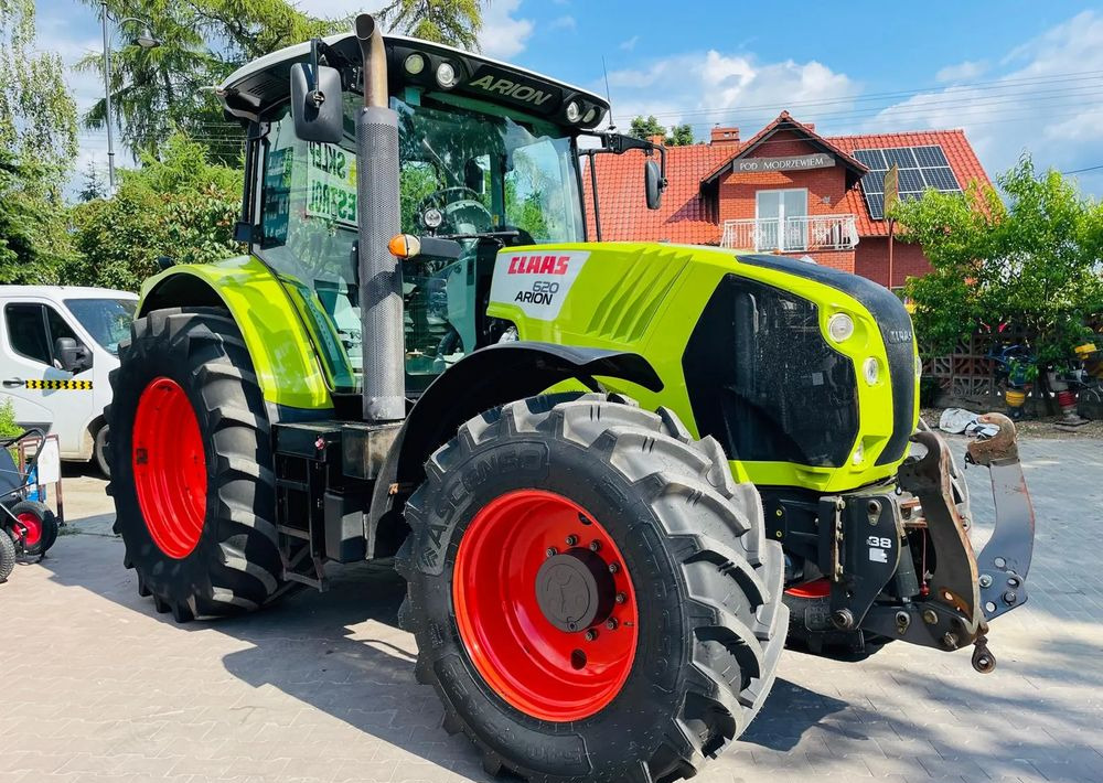 Claas Arion 650 - Tractor: foto 4 Claas Arion 650 - Tractor: foto 4