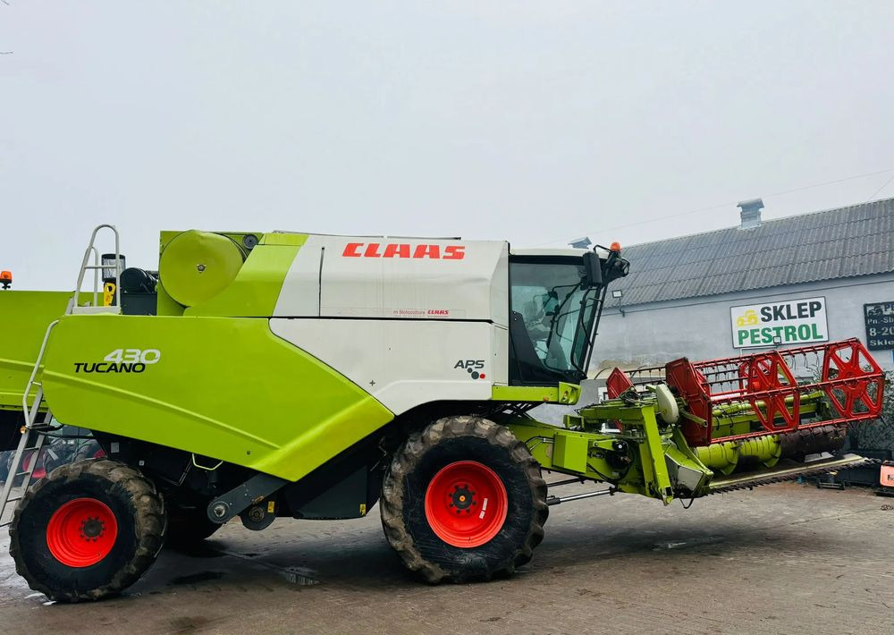 Cosechadora de granos Claas TUCANO 430 APS: foto 13
