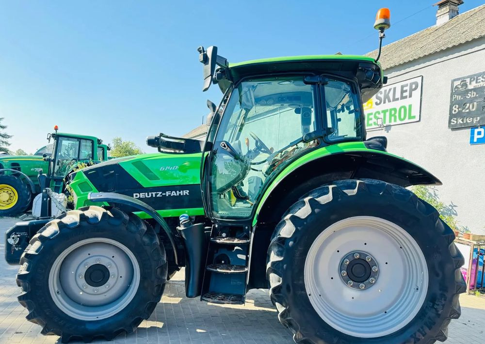Deutz-Fahr Agrotron 6140 - Tractor: foto 1 Deutz-Fahr Agrotron 6140 - Tractor: foto 1