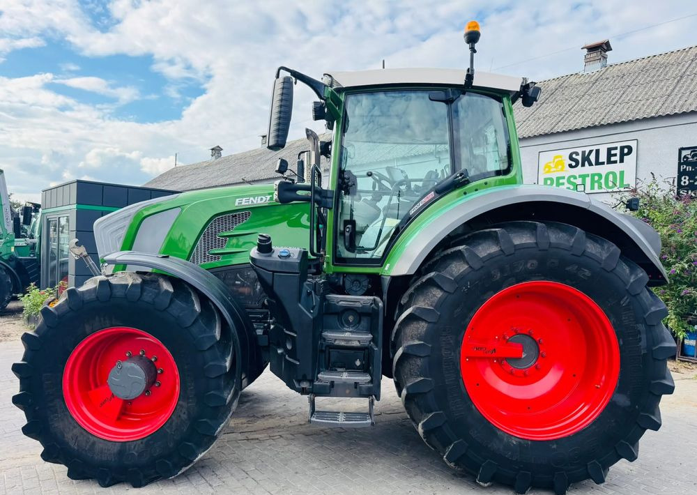 Fendt 828 Vario Profi Plus - Tractor: foto 5 Fendt 828 Vario Profi Plus - Tractor: foto 5