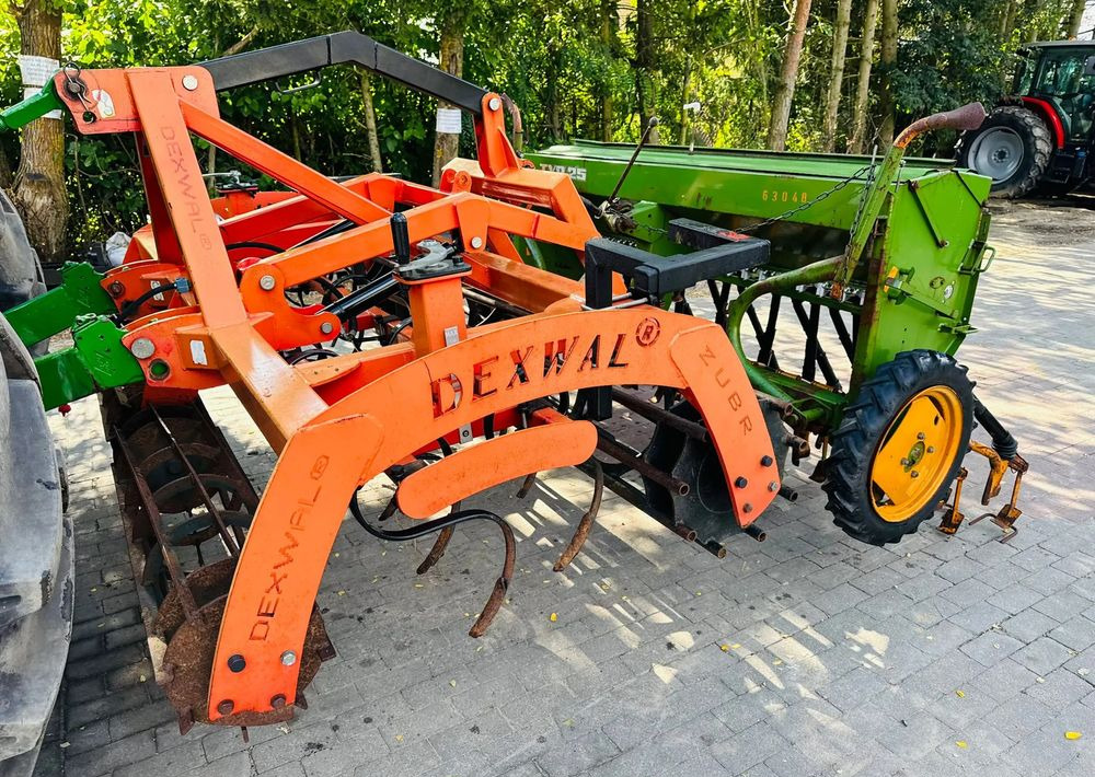 Inny DEXWAL BIS - Combinado de siembra: foto 1 Inny DEXWAL BIS - Combinado de siembra: foto 1