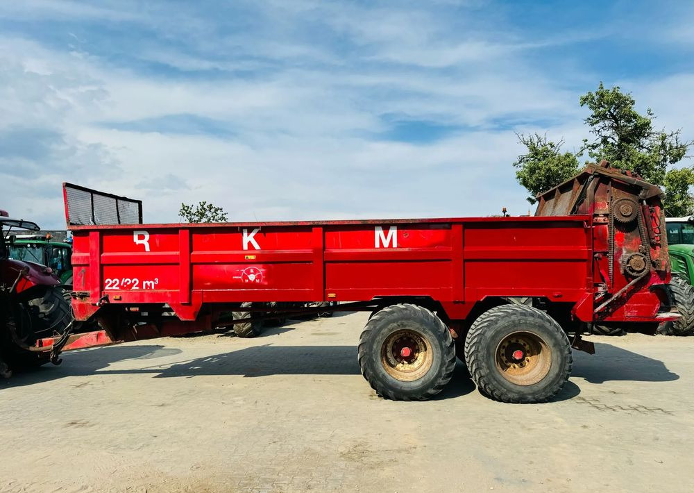 Inny Deguillaume - Esparcidor de estiércol: foto 1 Inny Deguillaume - Esparcidor de estiércol: foto 1