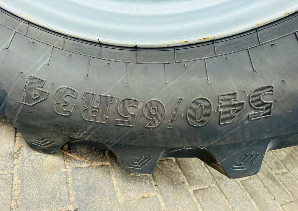 Tractor JCB FASTRAC 4220: foto 17