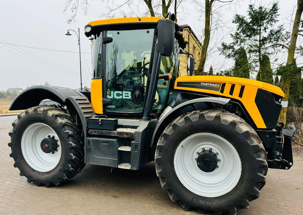 Tractor JCB FASTRAC 4220: foto 12