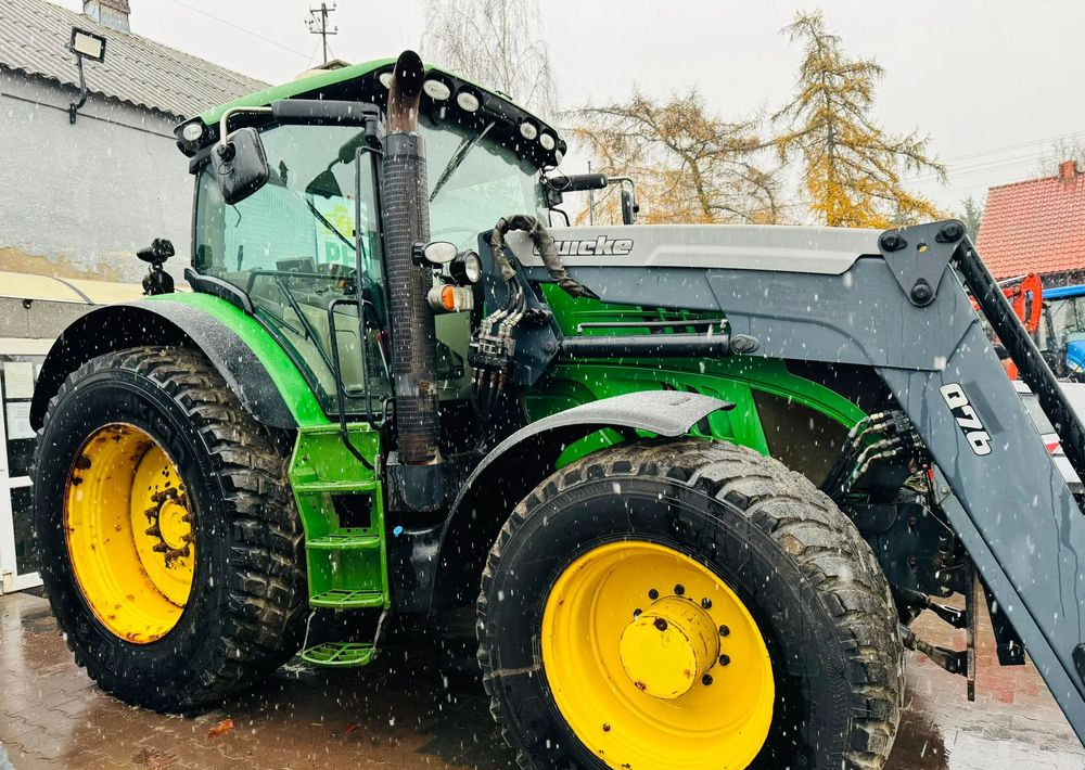 John Deere 6210R - Tractor: foto 1 John Deere 6210R - Tractor: foto 1
