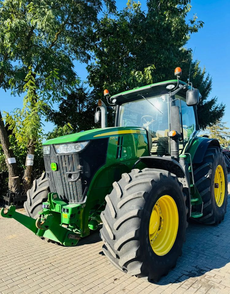 John Deere 7250R - Tractor: foto 1 John Deere 7250R - Tractor: foto 1