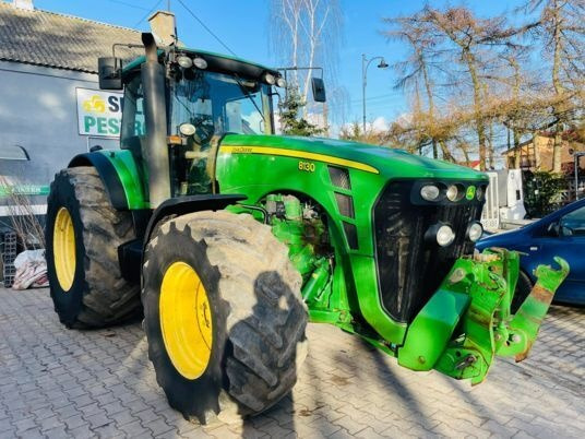 Tractor John Deere 8130: foto 9