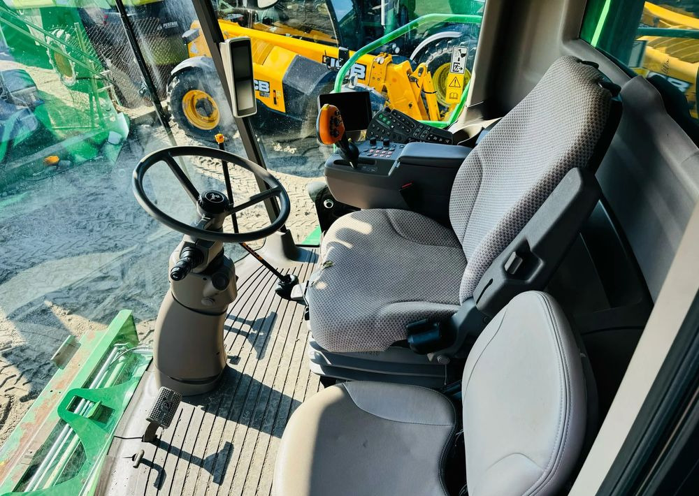Cosechadora de granos John Deere T670: foto 12