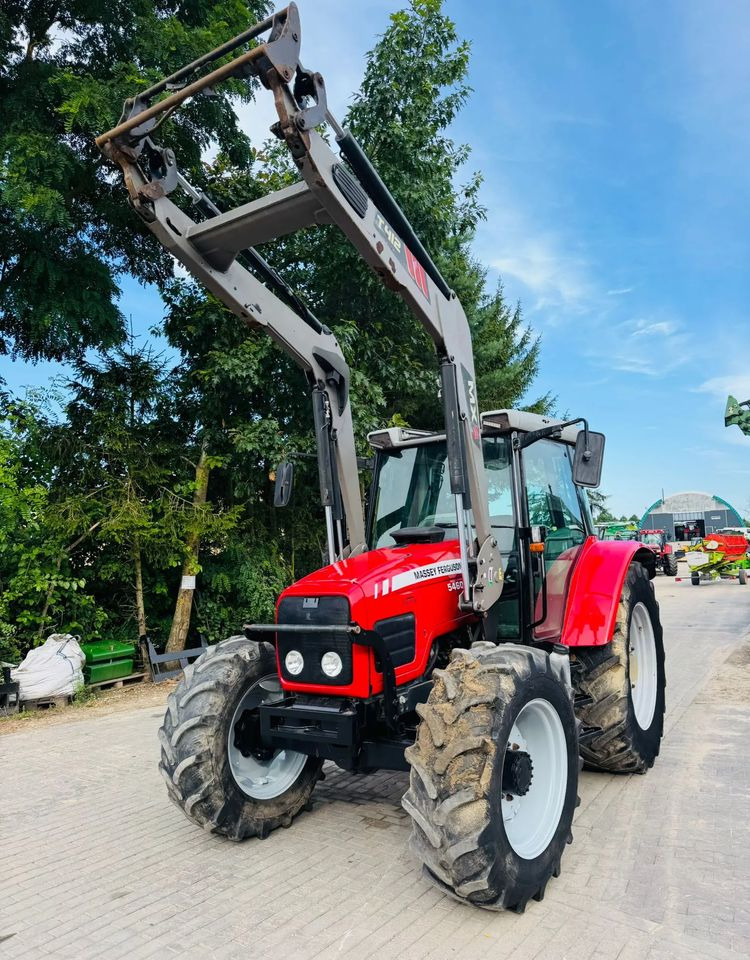 Massey Ferguson 5460 - Tractor: foto 2 Massey Ferguson 5460 - Tractor: foto 2