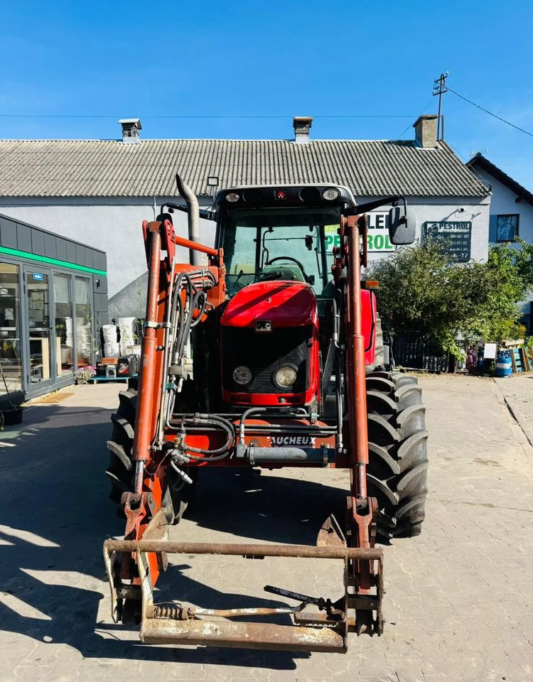 Massey Ferguson 6490 Dyna 6 - Tractor: foto 5 Massey Ferguson 6490 Dyna 6 - Tractor: foto 5